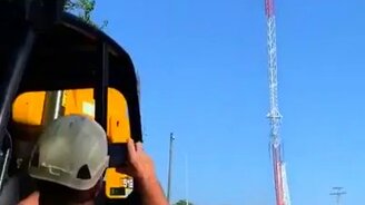 Обрушение радиовышки - смотреть видео (0:22)