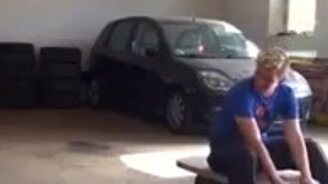 Игра автомехаников - смотреть видео (0:20)