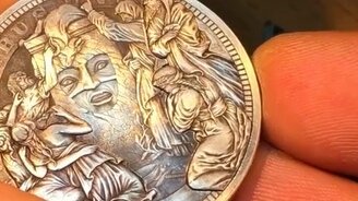 Многоликая монетка - смотреть видео (0:22)