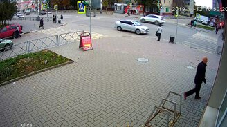 Остренькая авария - смотреть видео (1:04)