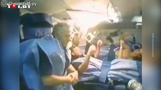 Очень жутко: как спасли в космосе в 80-х - смотреть видео (0:28)