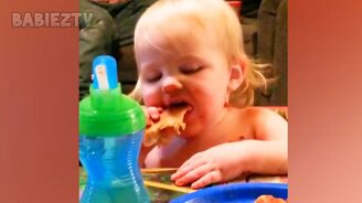 Детишки засыпают... - смотреть видео (10:10)