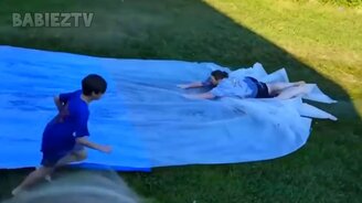 Сто процентов приколов - смотреть видео (10:54)