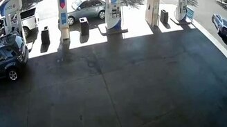 Почти огненный дрифт - смотреть видео (0:12)