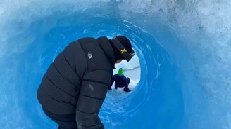 Внутри ледяной трубы - смотреть видео (0:37)