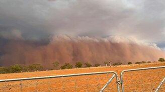 Пылевой шторм надвигается - смотреть видео (0:22)