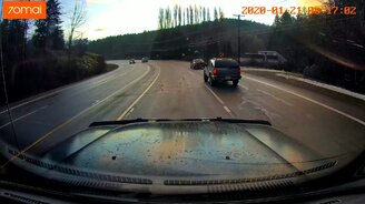 Успешно закончившееся ДТП - смотреть видео (0:18)