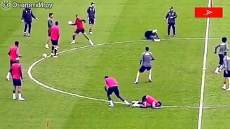 Юмор от футболистов - смотреть видео (10:19)