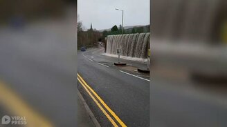 Шторм украсил город - смотреть видео (0:34)