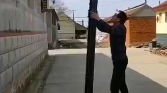 Уникальная складная лестница - смотреть видео (0:13)