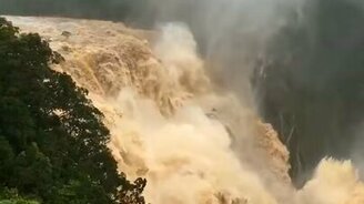 Водопад двойной силы - смотреть видео (1:13)