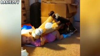 Игры братишек и сестрёнок - смотреть видео (10:28)