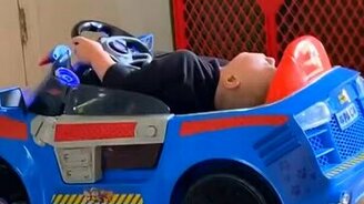 Самый расслабленный водитель - смотреть видео (0:41)