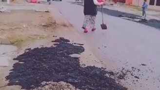 Укладка асфальта в Румынии - смотреть видео (0:14)