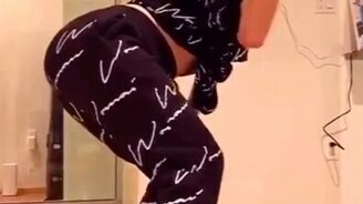 Неудача пухлой танцовщицы - смотреть видео (0:13)