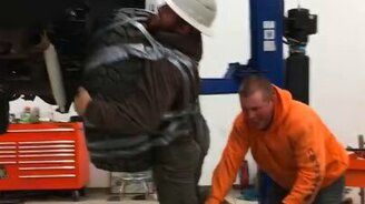 Аттракцион на колесе - смотреть видео (0:35)