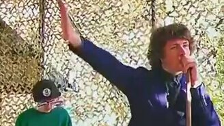 Отличная пародия на песню "На заре" - смотреть видео (0:59)