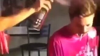 Огнеопасная причёска - смотреть видео (0:11)