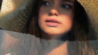 Мастер оживляет картину - смотреть видео (0:51)