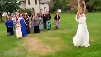 Казусы со свадеб - смотреть видео (10:36)