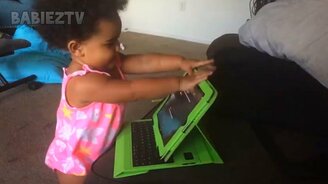 Казусы с трогательными детьми - смотреть видео (8:20)