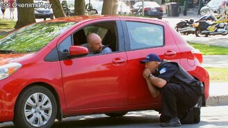 Сыграй в прятки с полицейским - смотреть видео (1:33)