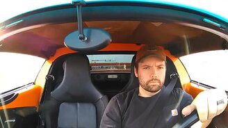 Улетела крыша автомобиля - смотреть видео (0:20)