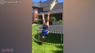 Людские курьёзы на батутах - смотреть видео (10:11)