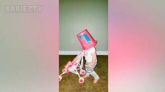 Дети делают смешные вещи - смотреть видео (10:16)