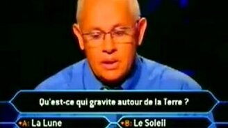 Что вращается вокруг Земли? - смотреть видео (3:12)