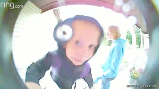 Вот для чего глазок! - смотреть видео (0:06)