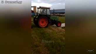 День на работе выдался непростым - смотреть видео (9:46)