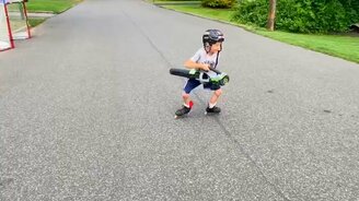 Ка ускориться на роликах - смотреть видео (0:41)