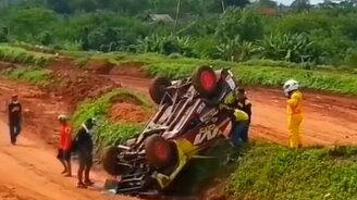 Внедорожники против гравитации - смотреть видео (10:38)