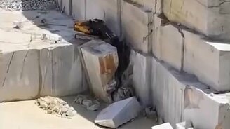 Гигантская каменоломня - смотреть видео (0:09)