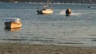 Потерял управление лодкой - смотреть видео (1:01)