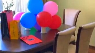 Свинья и воздушный шарик - смотреть видео (0:15)