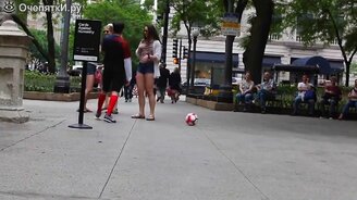 Смешные футбольные моменты - смотреть видео (10:09)