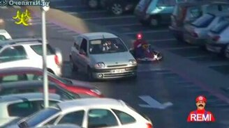 Взбудоражил парковку - смотреть видео (0:16)