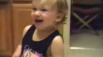 Первая ложка во рту - смотреть видео (1:19)