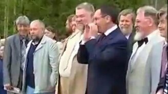 Танцует президент - смотреть видео (1:14)