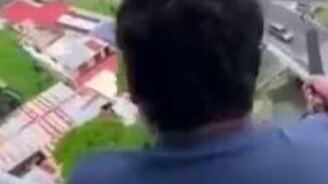 Порыбачим с балкона? - смотреть видео (1:53)