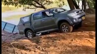 Неожиданности вне асфальта - смотреть видео (8:41)