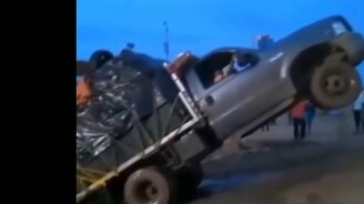 Захватывающее бездорожье - смотреть видео (8:21)