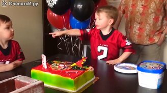 Задуваем свечку - смотреть видео (3:03)