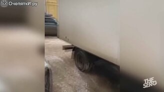 Шок и приколы на дорогах - смотреть видео (7:32)