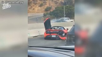 Весёлое и невероятное на дорогах - смотреть видео (5:22)