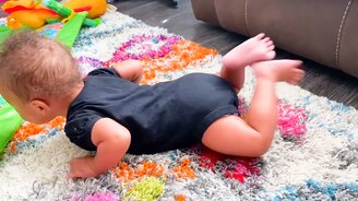 Малыши знакомятся со спортом - смотреть видео (3:49)