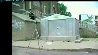 Прыжок с гаража - смотреть видео (0:12)
