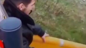 Неудачная детская горка - смотреть видео (0:09)